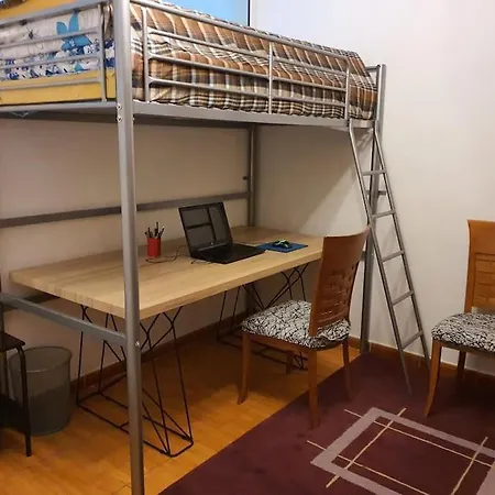 Flat In Tirana, Rruga 5 Maji, 아파트