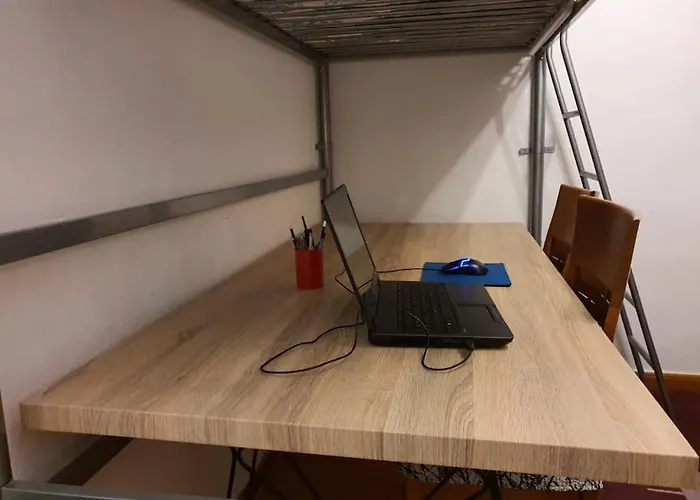 Flat In Tirana, Rruga 5 Maji, 公寓 *